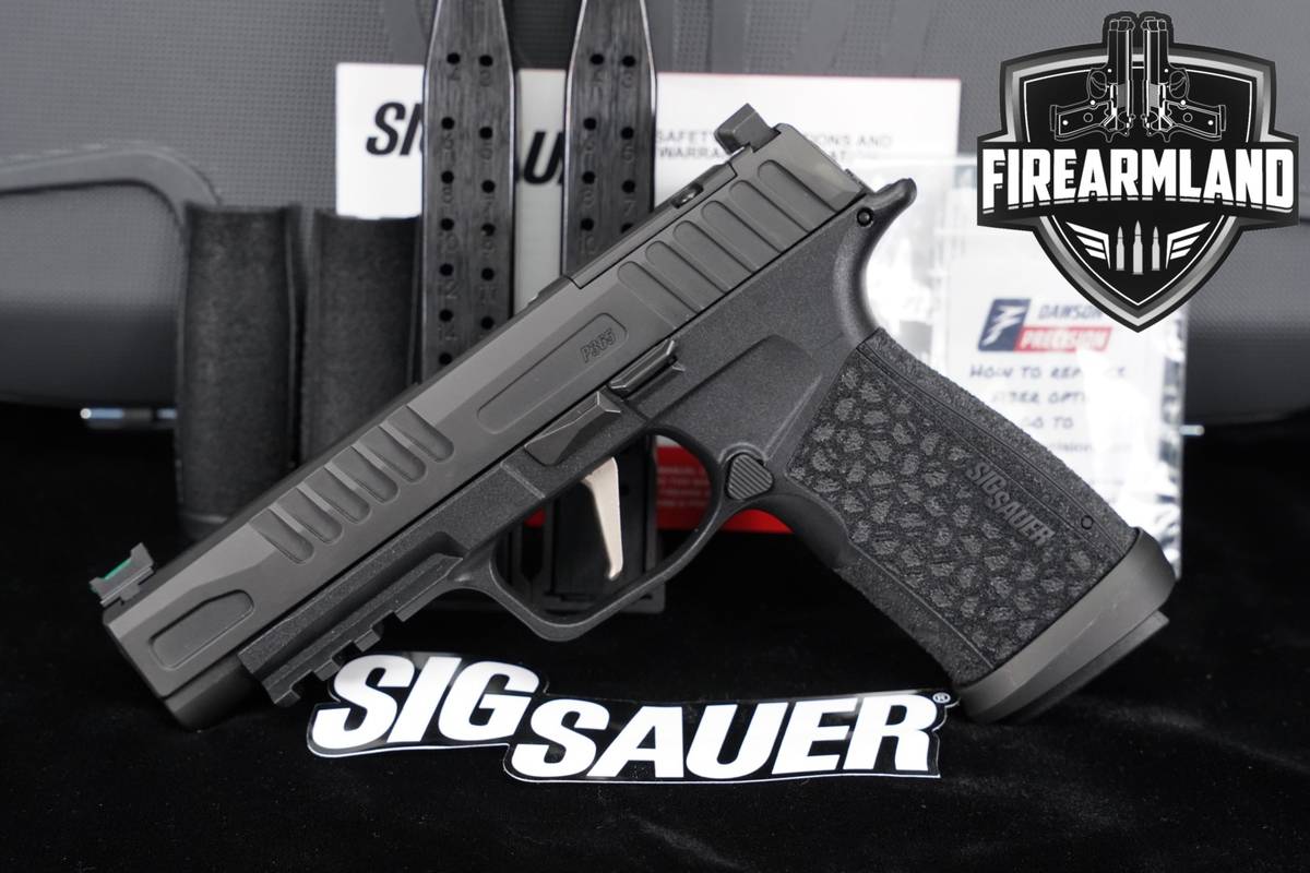 LIKE-NEW Sig Sauer P365-FUSE 9mm 4.3" P-365 Optic-Ready +3 MAGS & ORIG CASE