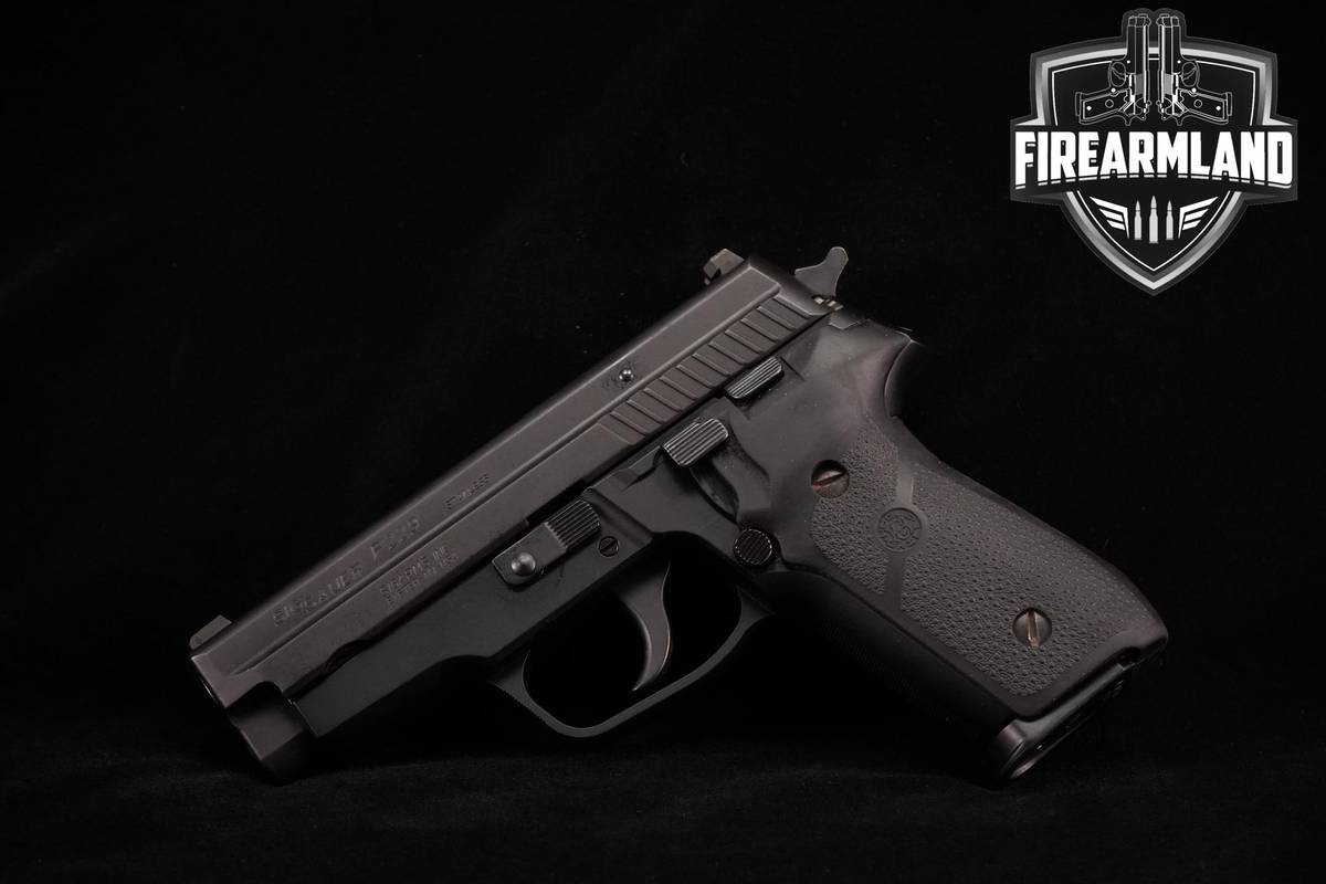 Sig Sauer P229 40 S&W 4.4" P229 P-229 +3 MAGS & ORIG CASE