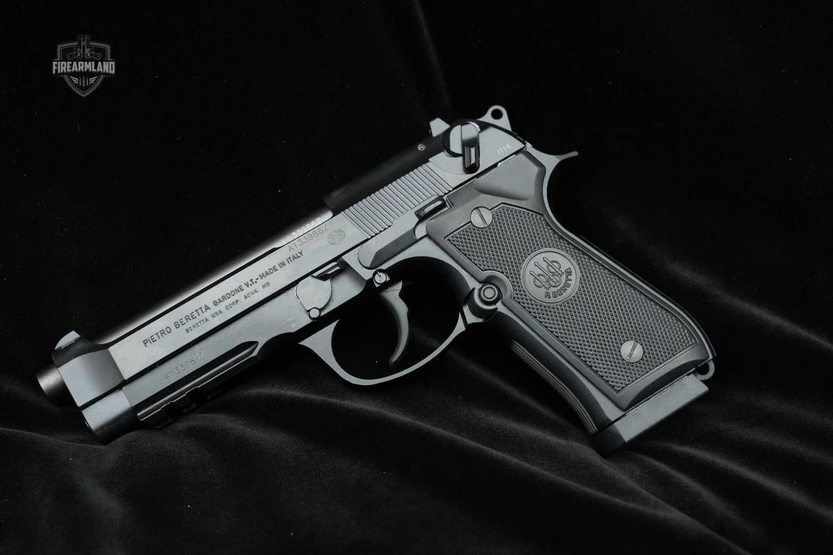 Beretta 92A1 9mm Gun Pistol 92 A1 Beretta 9mm 92A1 Pistol Gun Italy A1 92
