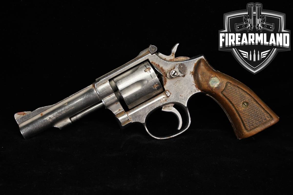 Smith & Wesson Model 67-1 S&W Combat Masterpiece 38 Special 4" Stainless