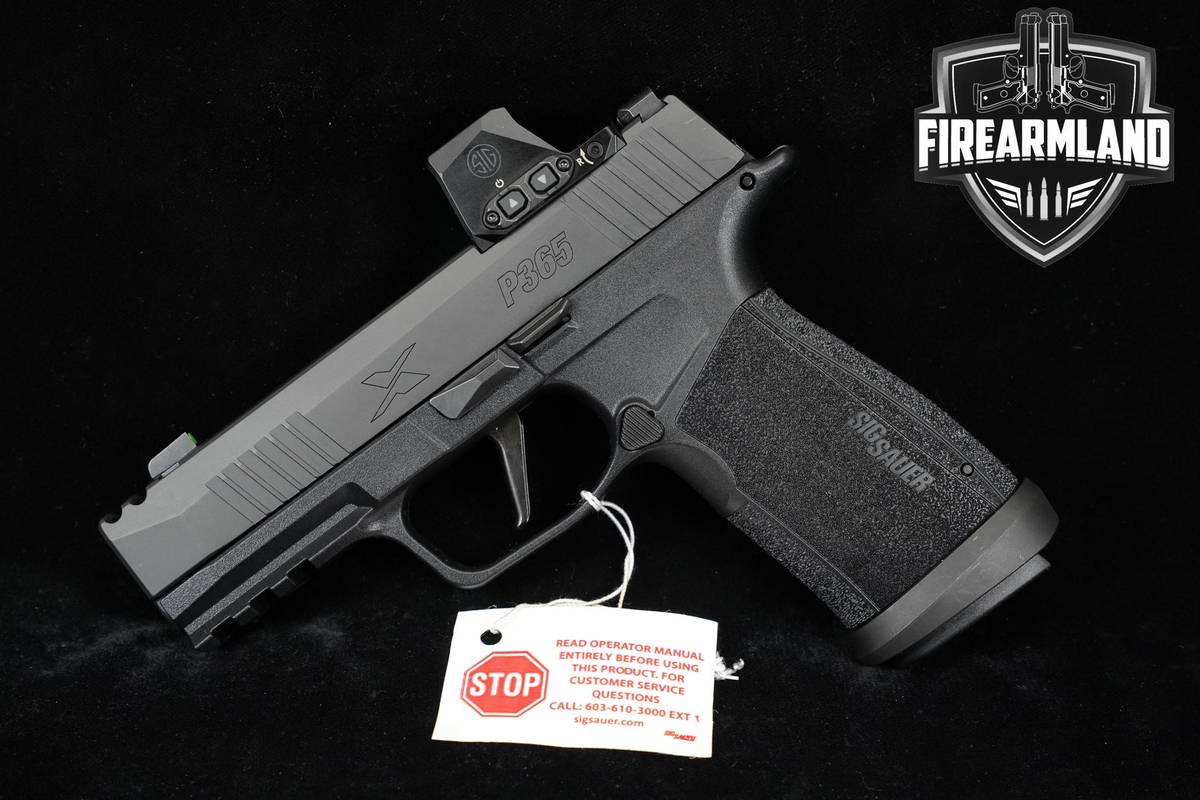 LIKE-NEW Sig Sauer P365 XMacro COMP 9mm P-365 +3 MAGS, ORIG CASE & ROMEO-X