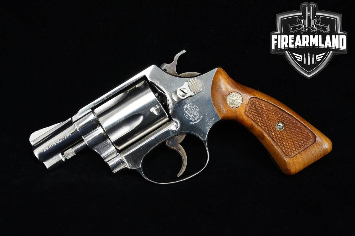 Smith & Wesson Model 37 Chiefs Special Airweight 38-Special 2" S&W 37