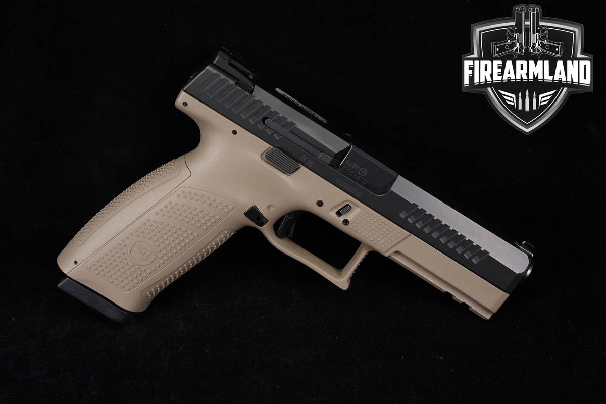 CZ P-10 F 9mm 4.5" Two-Tone FDE P10 P10F +4 MAGS, ORIG CASE & HOLSTER