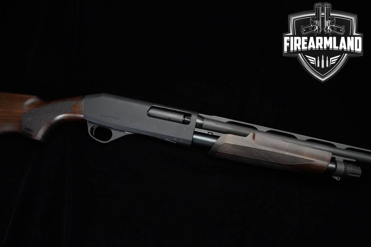Stoeger Industries Model P3000 12-Gauge 28" Stoeger P3000 VENT RIB ORIG BOX