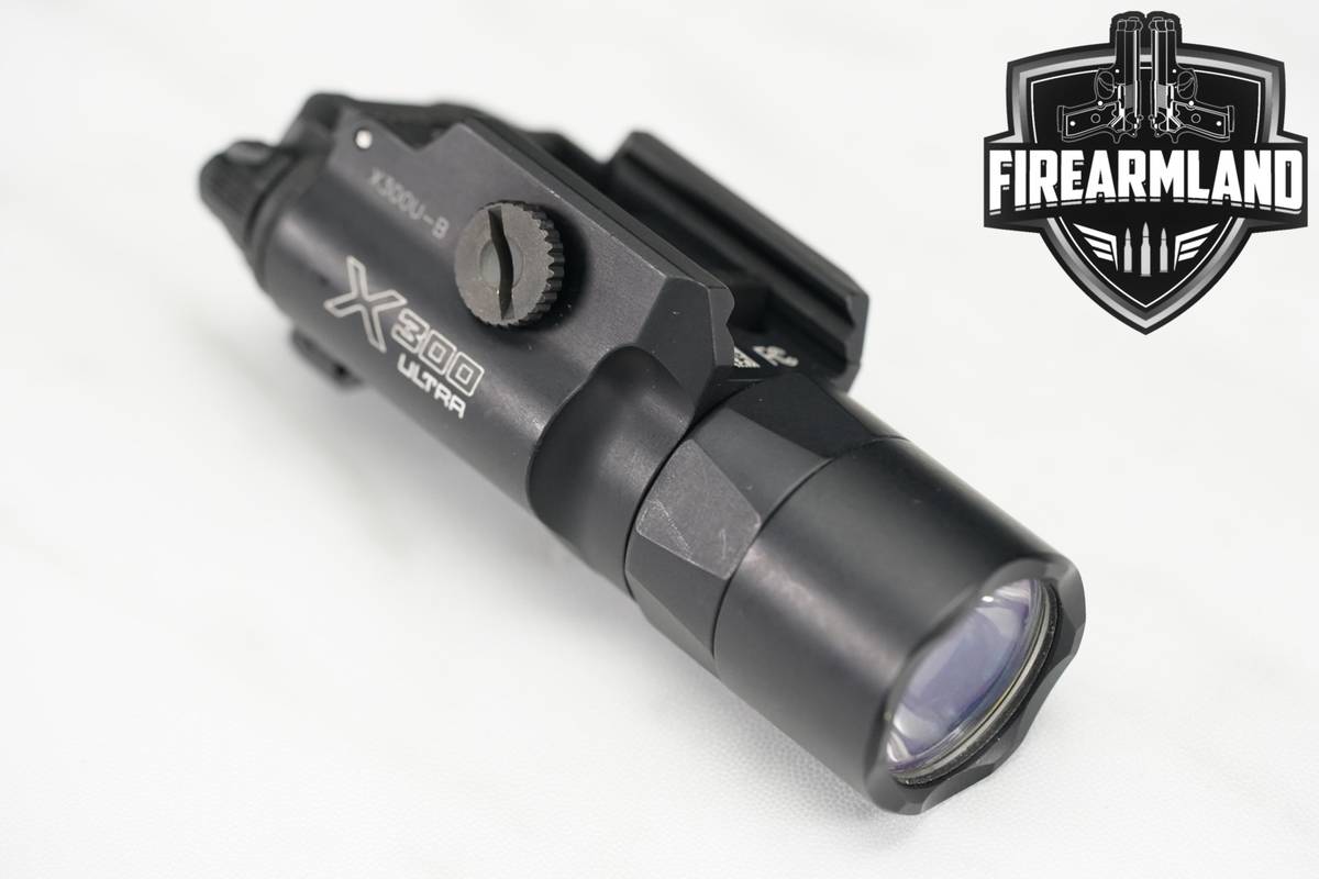 SureFire X300 Ultra X300U-B 1000 Lumens & 11,300 Candela Weapon Light X 300