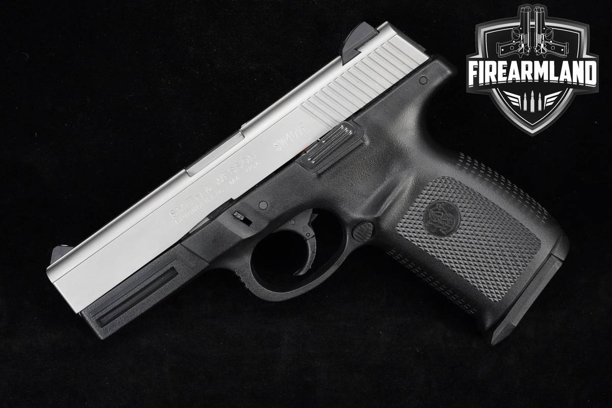 Smith & Wesson (S&W) SW40VE 40 S&W 4" Two-Tone S&W-SW40VE SW40-VE