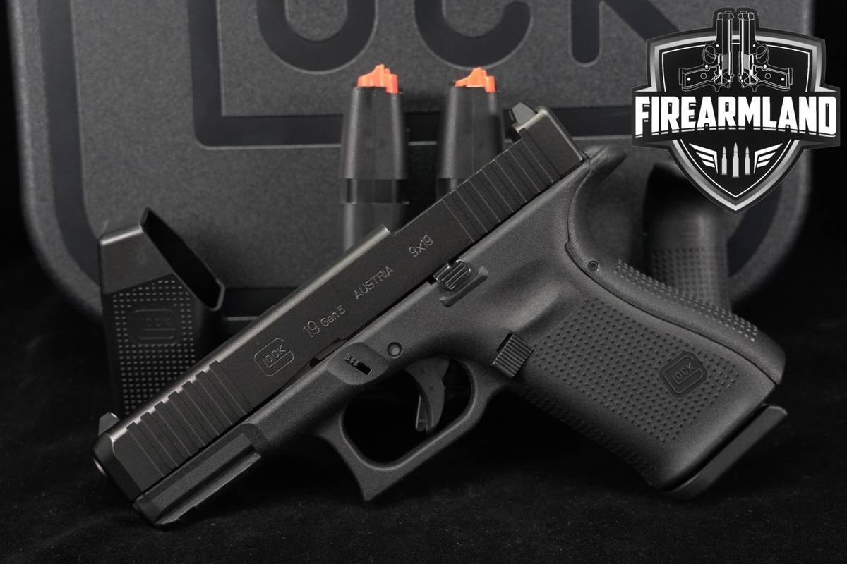Glock 19 Gen5 G19 Gen 5 9mm 4.02 +3 MAGS & ORIG CASE