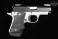 Kimber Micro 9 Two-Tone (DN) 9mm Luger Two-Tone Black & Silver in Good Condition Image 3
