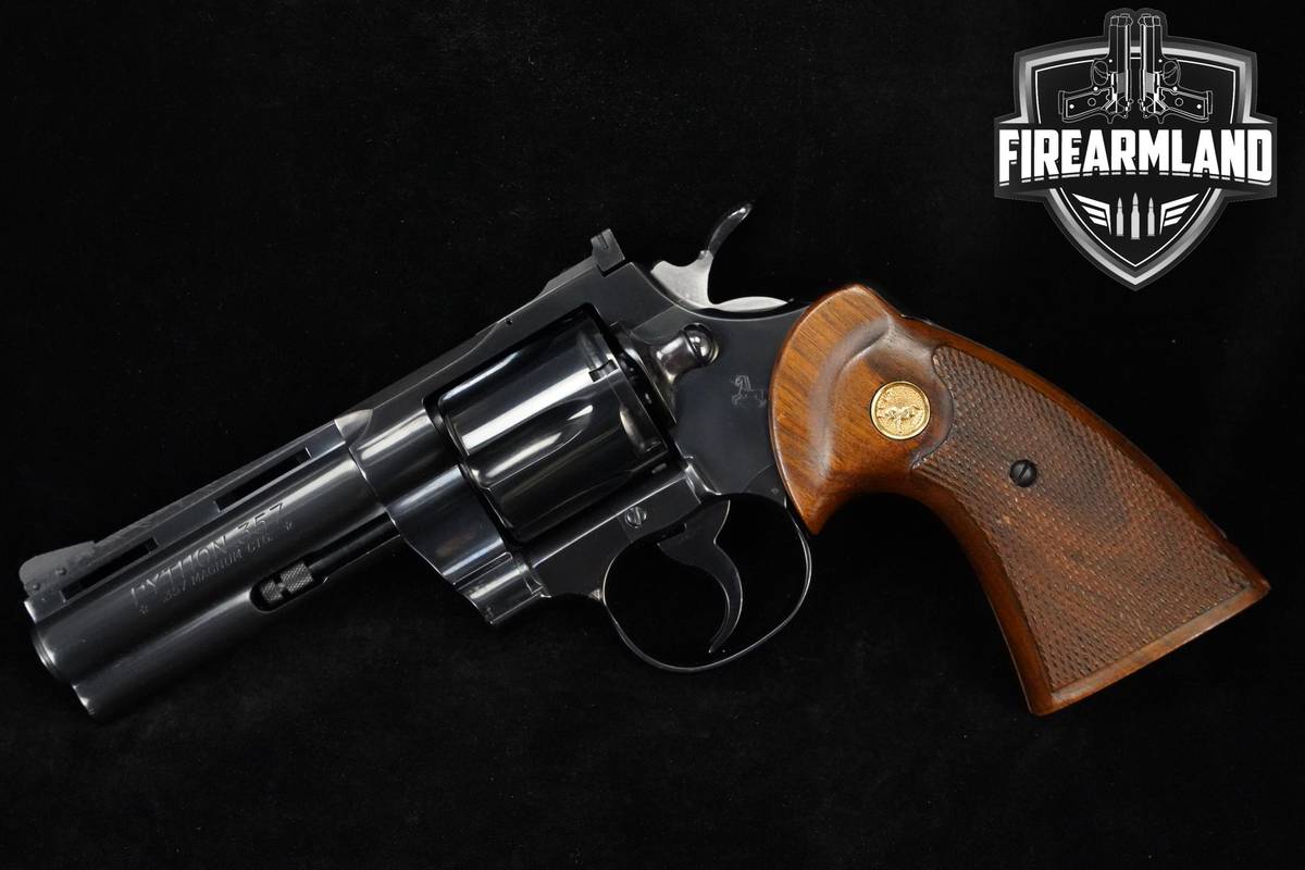 DESIRED 1968 Colt Python 357-Magnum 4" Royal Blue Colt-Python OG-BOX