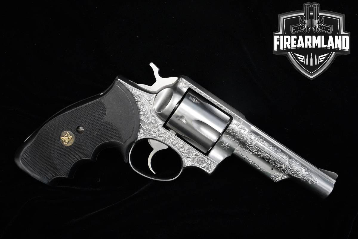 ENGRAVED 1985 Ruger Police Service-Six 357 Mag 4" Ruger Service-Six DA/SA