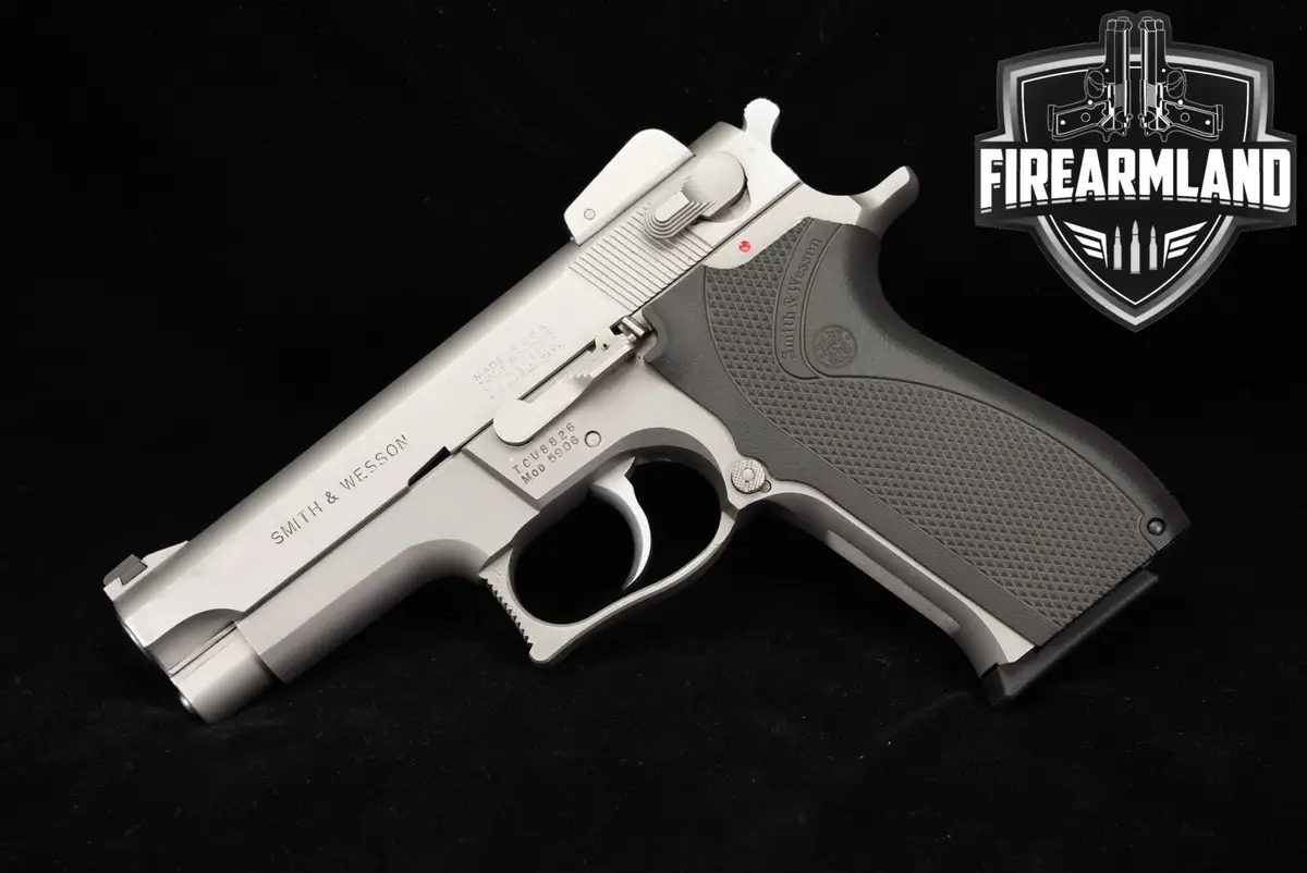 1988-1989 Smith & Wesson Model 5906 Third Generation 9mm S&W 4" Stainless