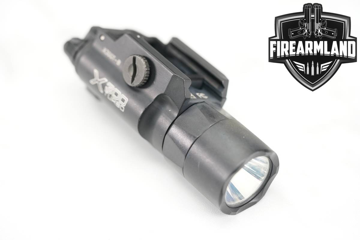 SureFire X300 Turbo X300T-B 650 Lumens & 66,000 Candela Weapon Light X 300