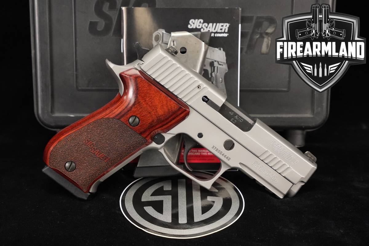 Sig Sauer P220 Carry Stainless Elite 45 ACP P 220 SRT +2 MAGS, ORIG CASE