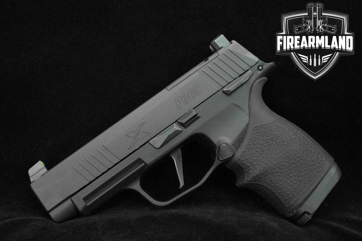 Sig Sauer P365 XL 9mm 3.7" Sig-Sauer P365-XL P365XL +2 MAGS & ORIG BOX