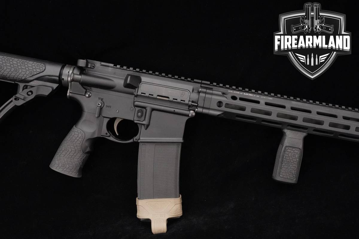 Daniel Defense DDM4 V7 5.56 NATO AR-15 AR15 16.0" Tornado DDM4V7 +2 MAGS