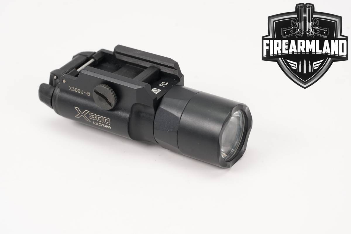 SureFire X-300 Ultra B 1000 Lumens & 11,300 Candela Weapon Light X300U X300