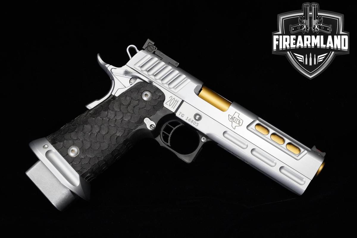 Staccato (STI) DVC Limited 2011 40 S&W 1911 5" Chrome 1911 4 MAGS