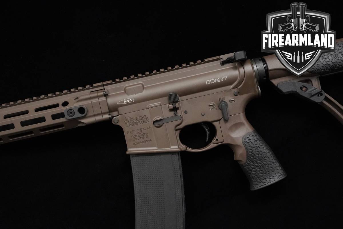 Daniel Defense DDM4V7 5.56 NATO AR-15 AR15 AR DDM4V7 Daniel-Defense DDM4-V7