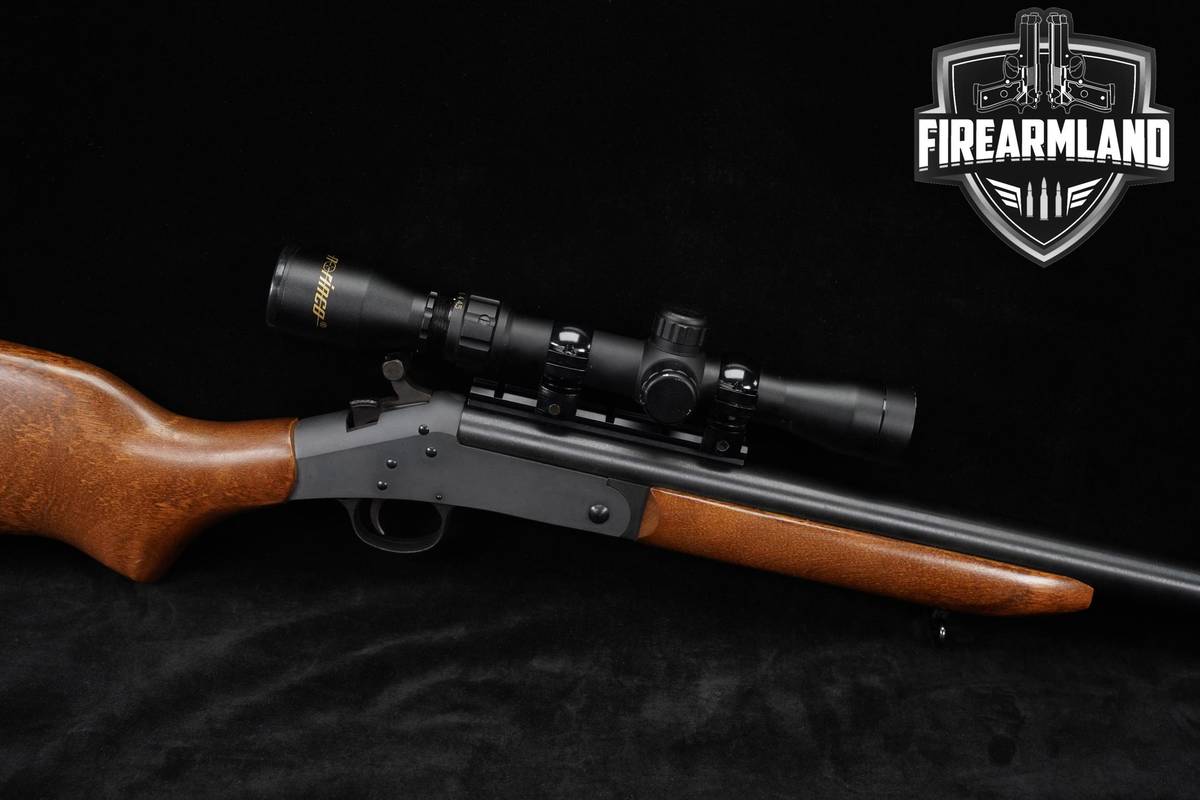 Harrington & Richardson H&R Ultra Slug Hunter 20-Gauge 24 Blued & Walnut 3"