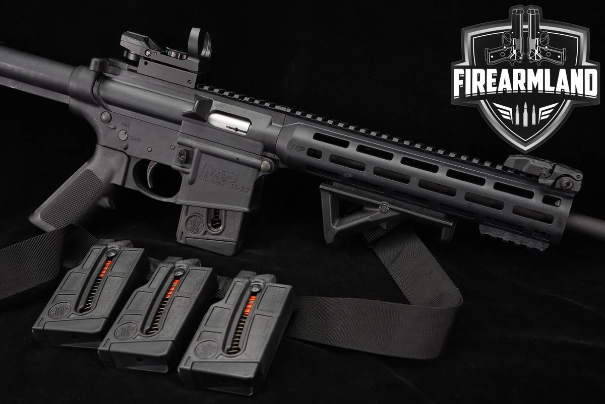 Smith & Wesson M&P15-22 Sport S&W 22LR AR-15 AR15 M&P +4 MAGS & OPTICS