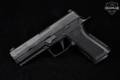 Sig Sauer P320 Full-Size 9mm Luger Black in Excellent Condition Image 4