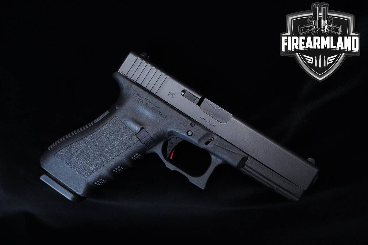 Glock 17 Gen3 9mm 4.49" Tenifer Glock G17 Gen-3 +2 MAGS & ORIG CASE