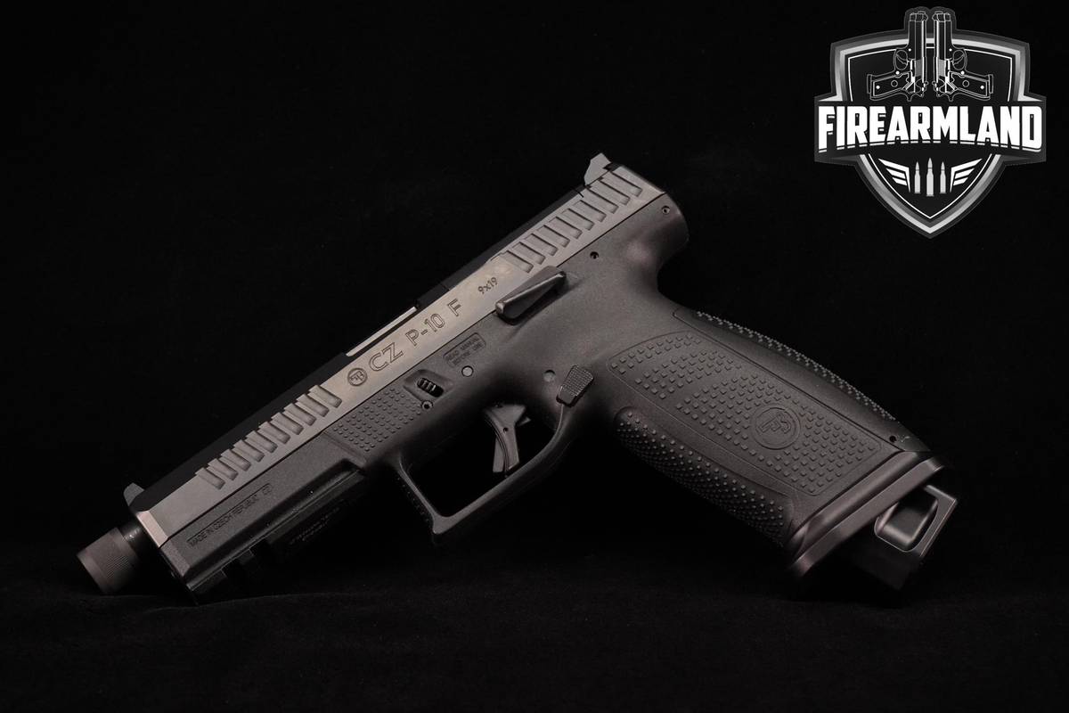 CZ P-10F OR SR 9mm 5.2" CZ P10-F +2 MAGS & ORIG CASE