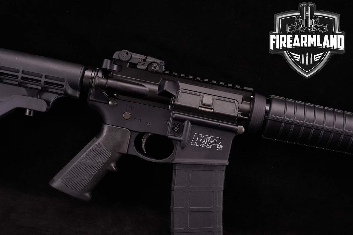 Smith & Wesson S&W M&P 15 Sport II 5.56 NATO AR15 16