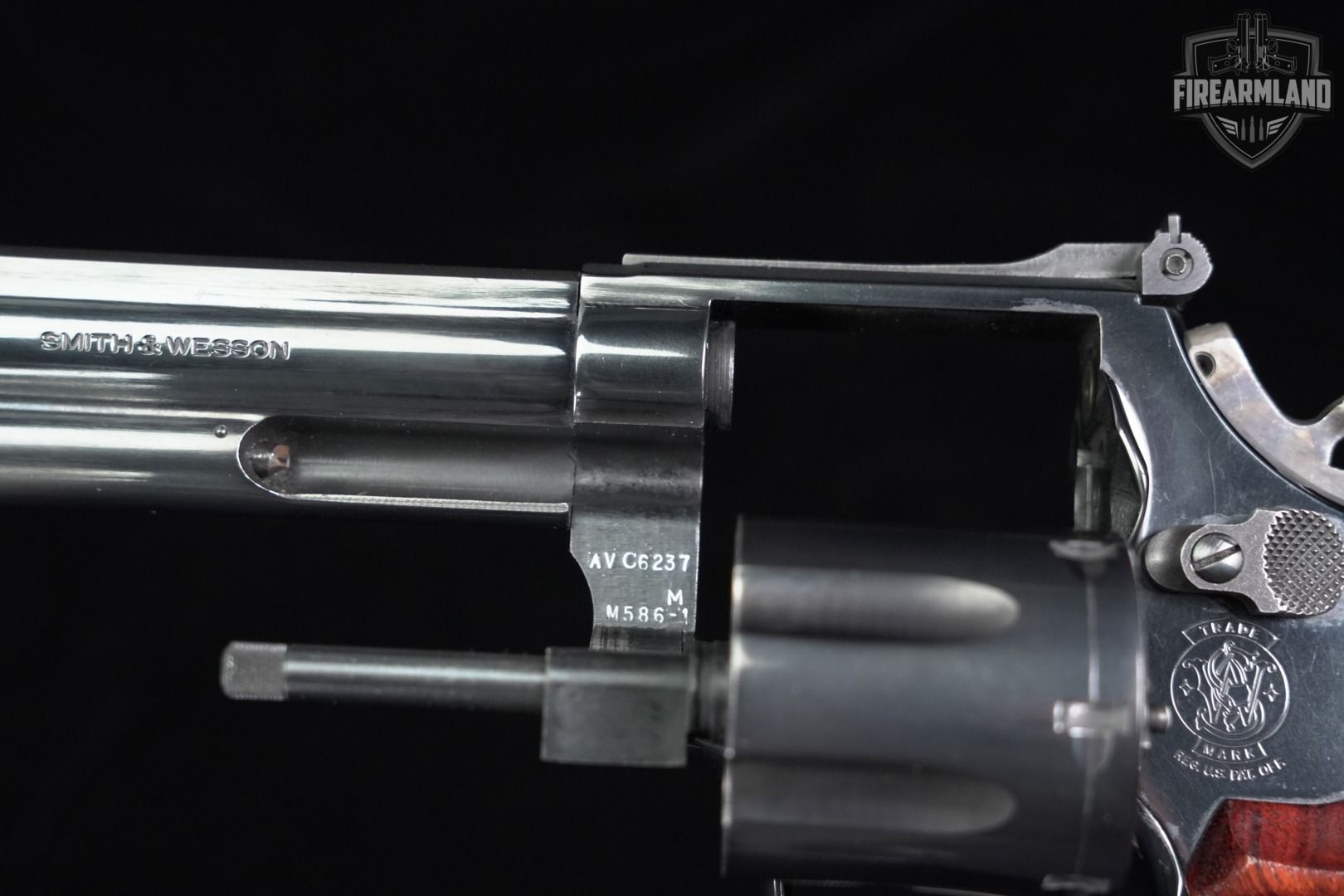 Vintage 1987 Smith & Wesson Model 586-1 Distinguished Combat | Sold