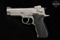 Smith & Wesson (S&W) Model 4006 Third Generation .40 S&W Matte Stainless in Good Condition Image 5