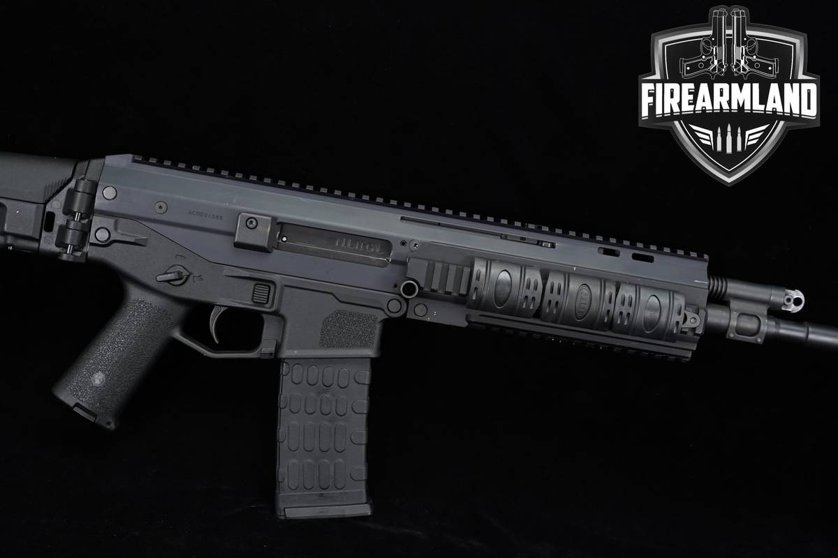 Bushmaster ACR 5.56 NATO 16.5 +3 MAGS