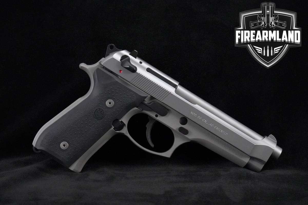 LIKE-NEW Beretta Model 96 40 S&W 4.8" Stainless Beretta 96 +2 MAGS