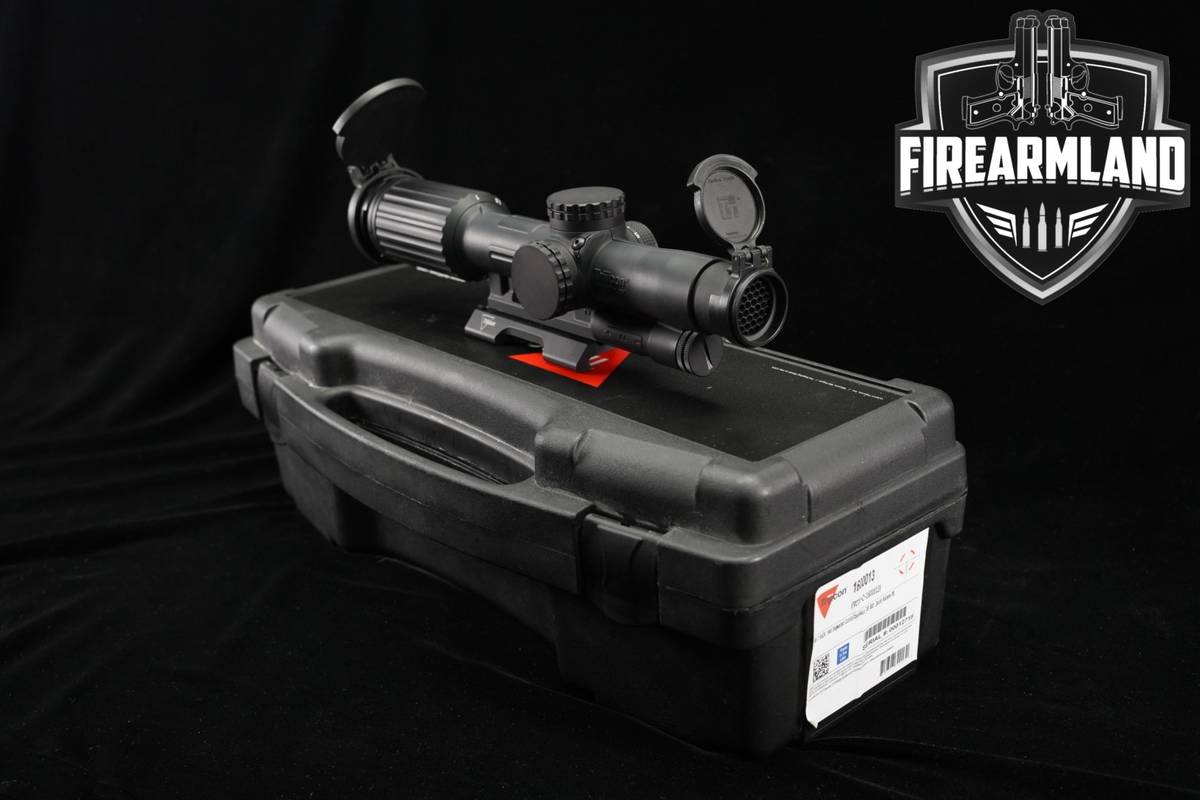 Trijicon VCOG 1-6X24 Red Crosshair Reticle FFP 300 AAC Blackout +ORIG CASE