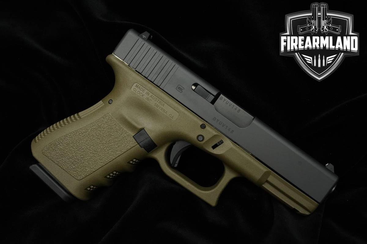 LIKE-NEW Glock 19 Gen3 OD 9mm 4" OD Green Glock G19 Gen-3 +2 MAGS