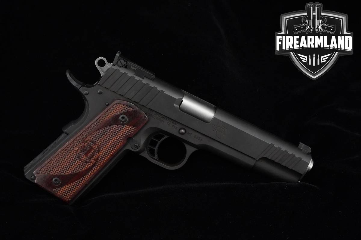 Staccato (STI) Trojan 9mm 1911 5" Staccato Trojan 1911 +ORIG CASE