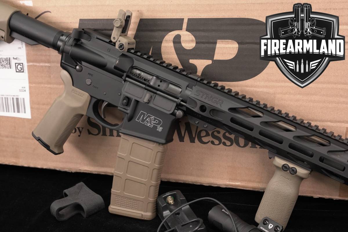 Smith & Wesson M&P15 Sport II AR-15 AR15 S&W M&P FDE STNGR M-LOK +ORIG BOX