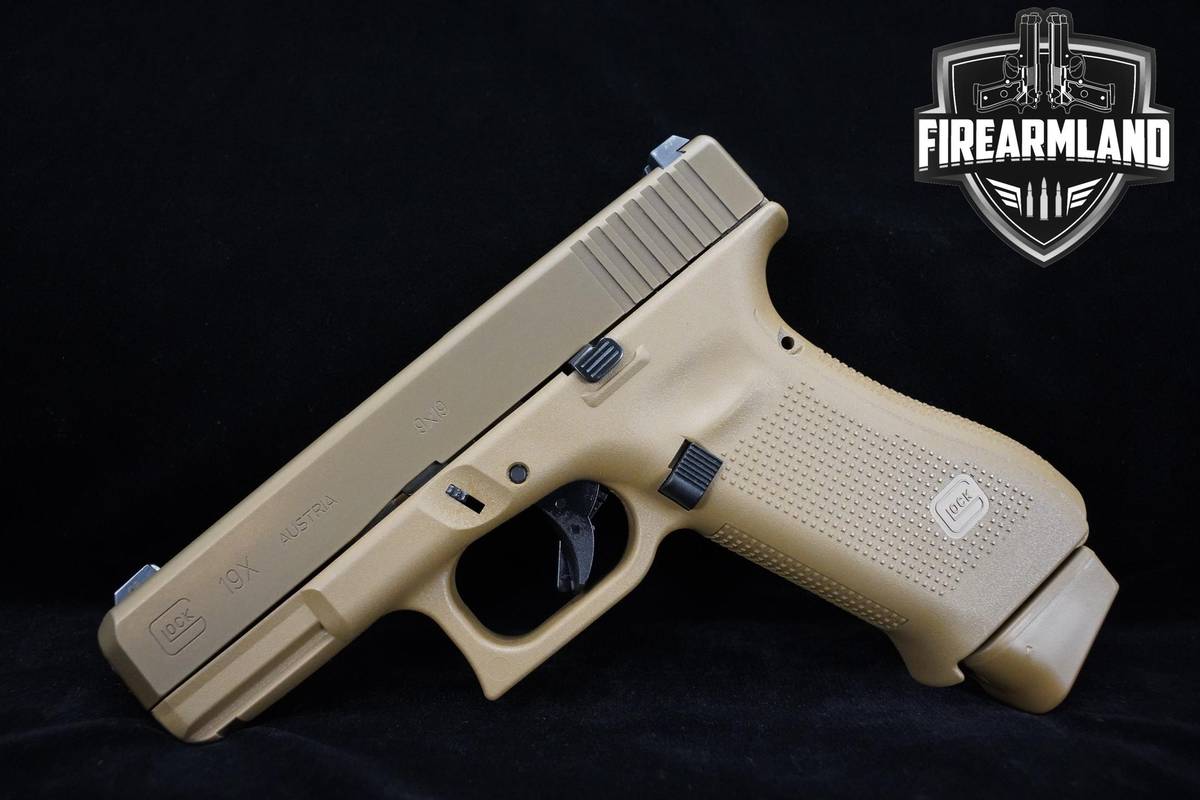 Glock 19X Crossover 9mm 4" FDE Glock-19X G19-X G19X +3 MAGS & ORIG CASE