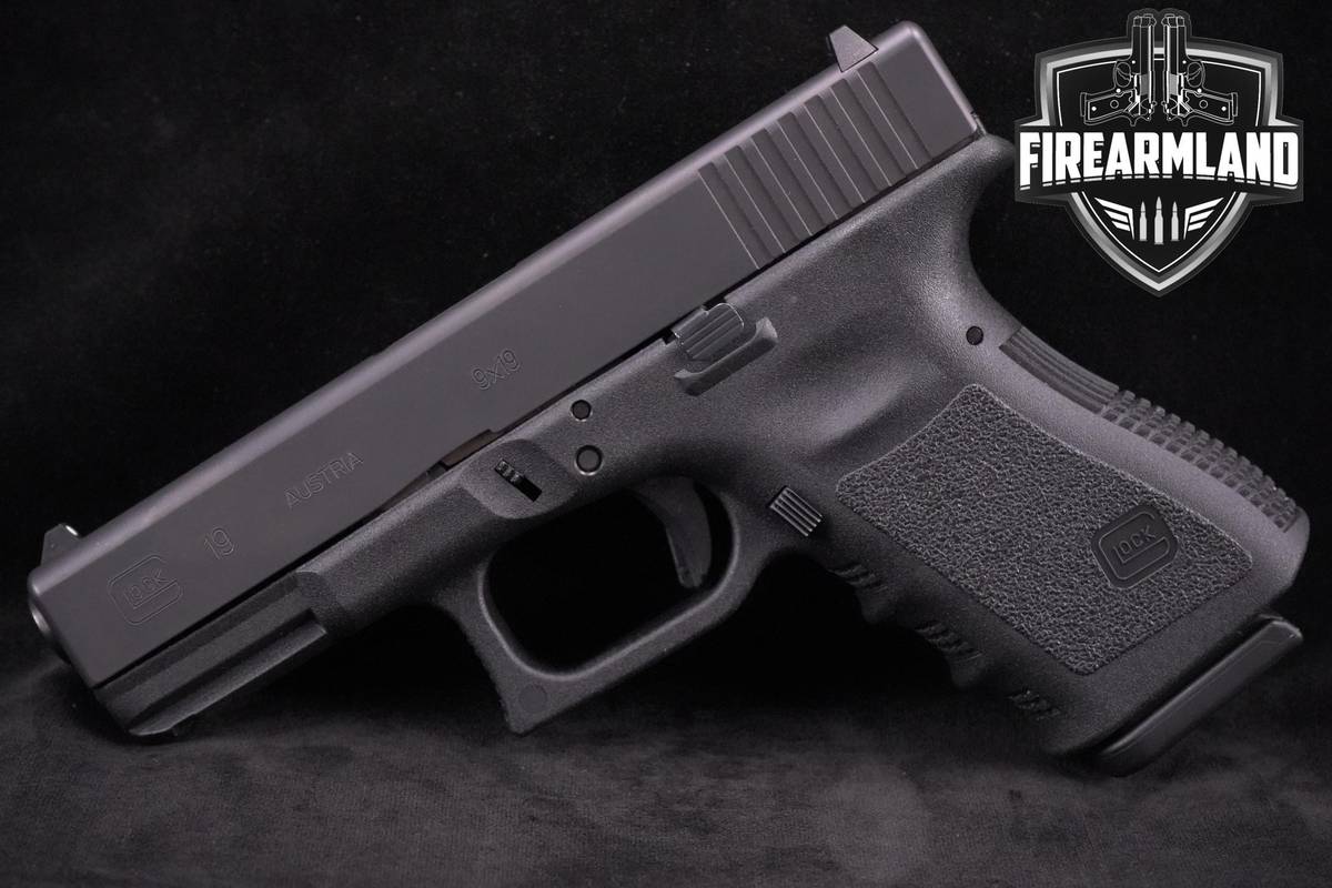 Glock 19 Gen3 9mm 4.02" Glock G19 G-19 Gen-3 +2 MAGS & ORIG CASE