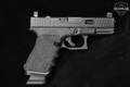 Glock 19 Gen3 9mm Luger Black in Very Good Condition Image 3