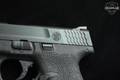 Smith & Wesson (S&W) M&P 9 Shield 9mm Luger Black in Excellent Condition Image 3