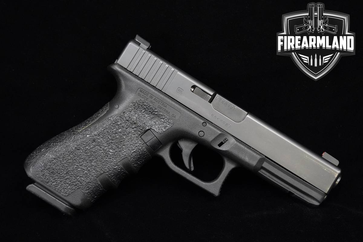 Glock 17 Gen3 9mm 4.5" G17 Gen-3 Glock G-17 +2 MAGS