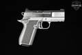 Wilson Combat (WC) SFX9 3.25" Subcompact, 15-Round, Light-Rail 9mm Luger Two-Tone Silver & Black in Excellent Condition Image 4