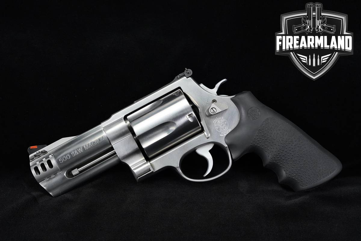Smith & Wesson Model 500 S&W Magnum 4" Satin Stainless +ORIG CASE & HOLSTER