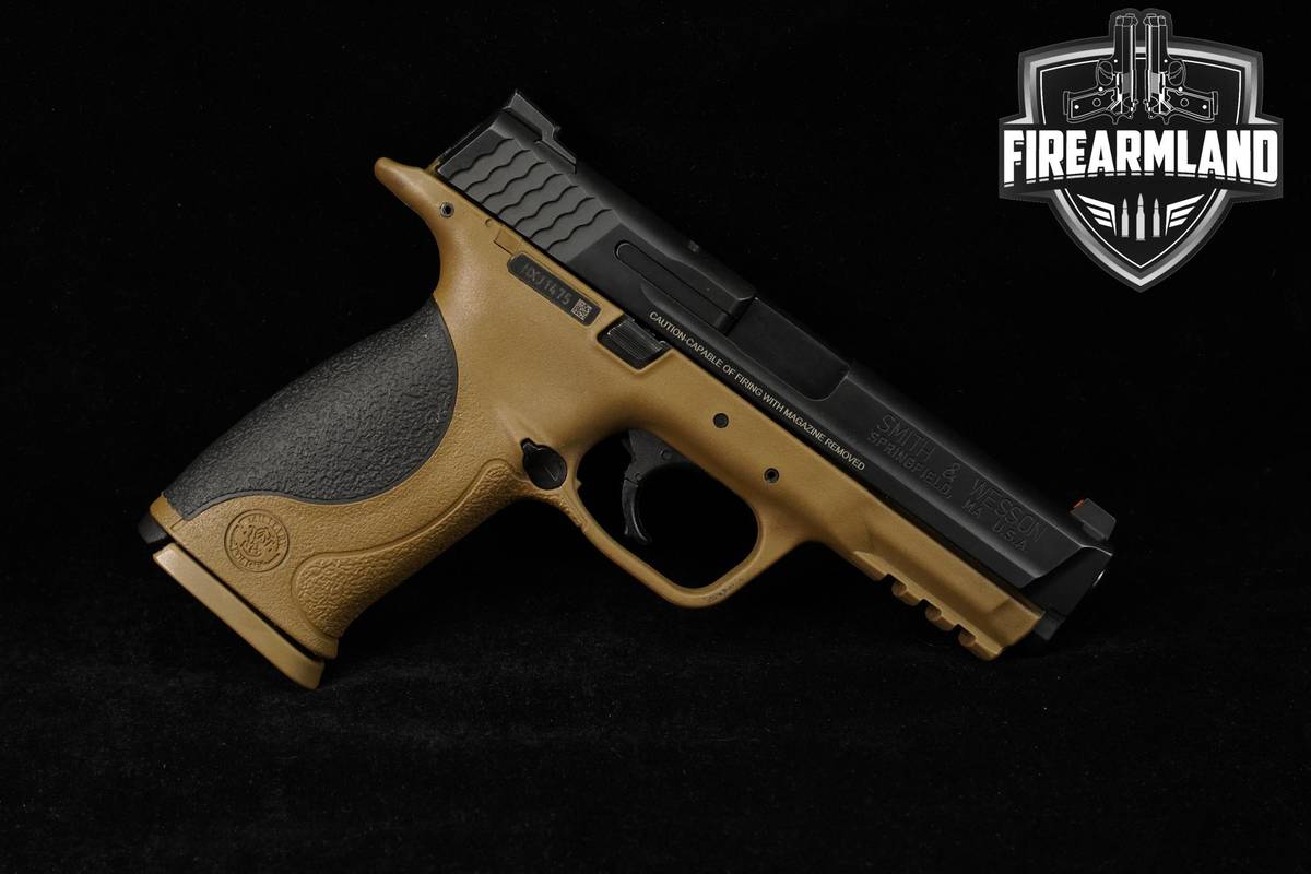 Smith & Wesson S&W M&P9 9mm 4.25 Two‑Tone FDE/Black M&P-9 +2 MAGS & HOLSTER