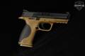 Smith & Wesson (S&W) M&P9 Original Series (1.0) 9mm Luger Two-Tone Black & FDE in Very Good Condition Image 3