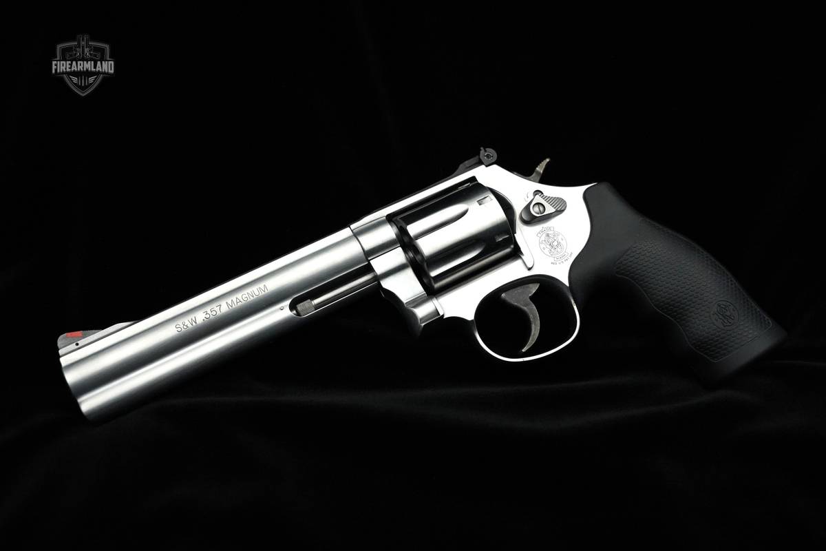 S&W 686 Plus Revolver 357 Magnum S&W Revolver 686 357 Mag 7-RD 6" Adj Sight