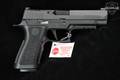 Sig Sauer P320 Pro Full-Size 9mm Luger Black in Like-New Condition Image 5