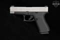 Glock G48 Slimline 9mm Luger Two-Tone Stainless in Very Good Condition Image 3