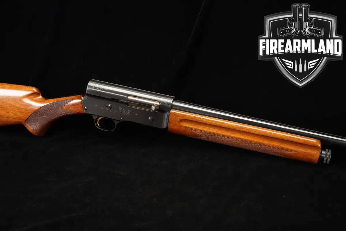 Browning Auto-5 Light Twelve 12-Gauge 28" Blued & Walnut A5