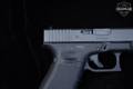 Glock 19 Gen4 9mm Luger Melonite in Good Condition Image 4